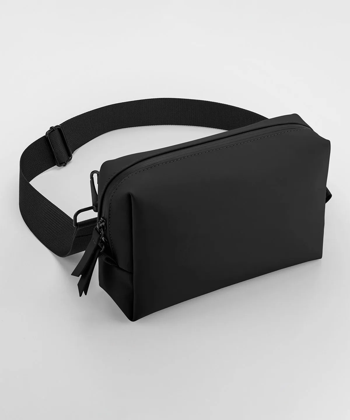 Matte PU cross-body bag | Black