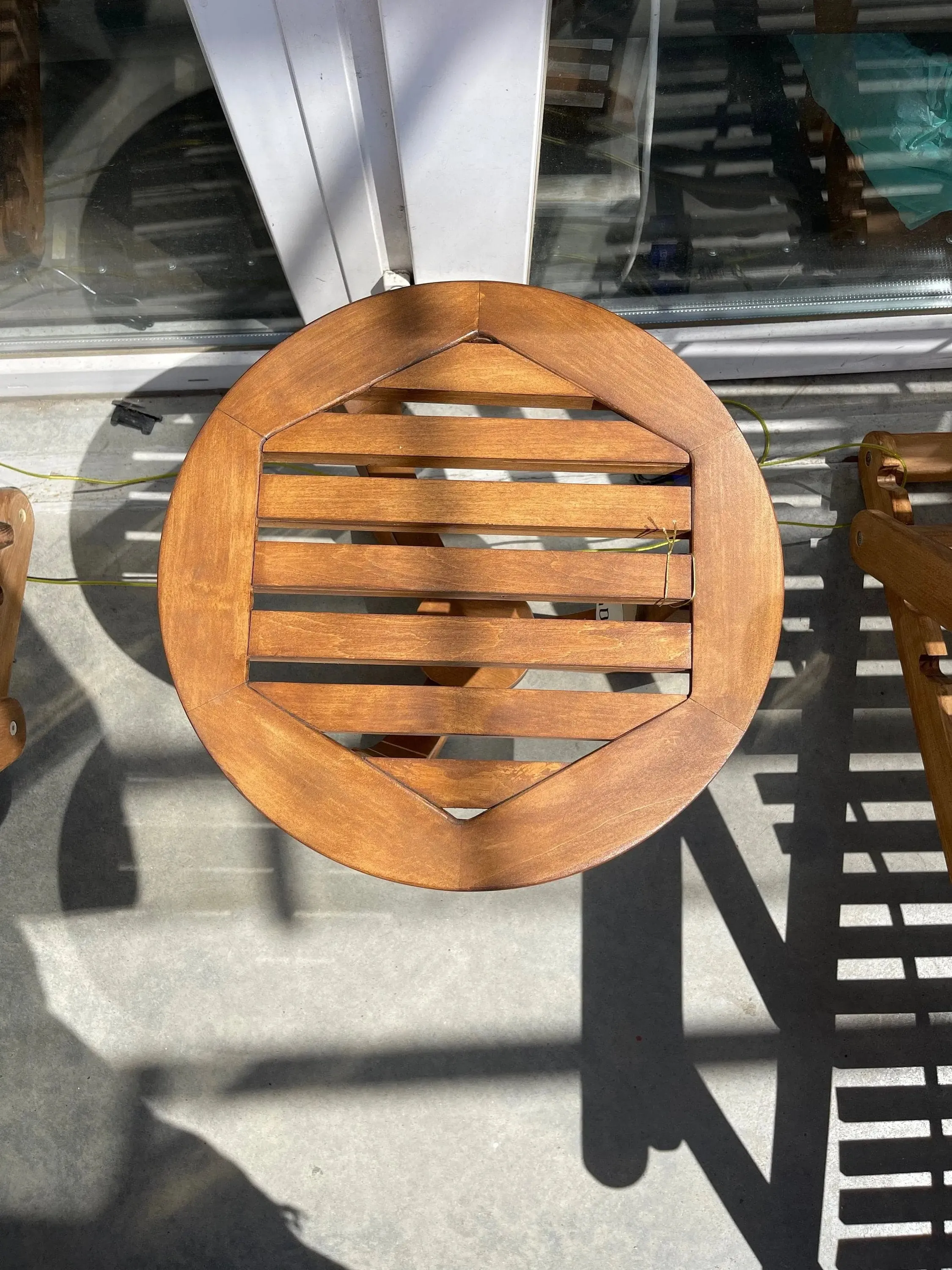 Wooden lounge chair